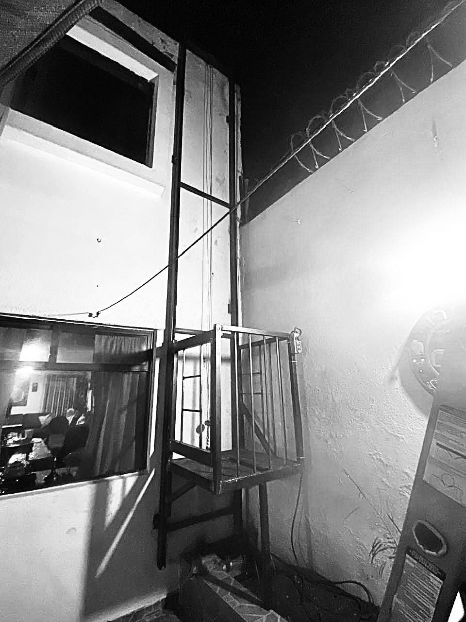 ELEVADORES 56-4852-293555-8889-1913